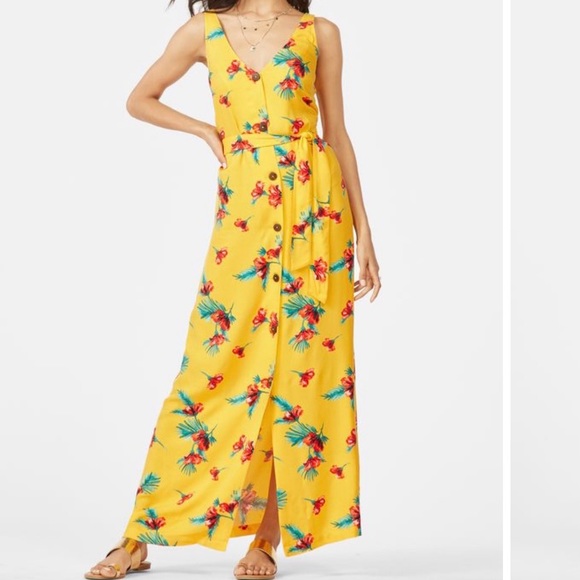 JustFab Dresses & Skirts - Boho Yellow Floral Button Down Dress- Size XL
